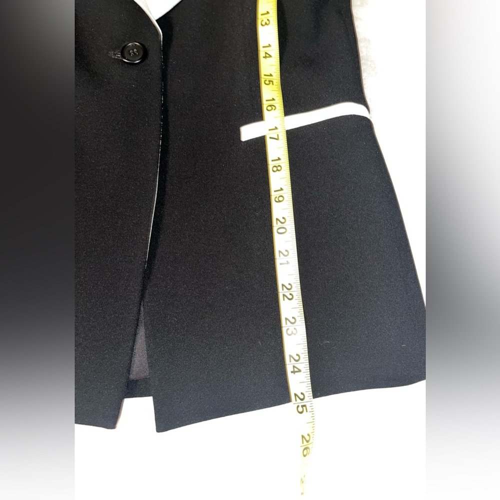 DKNY Black Blazer Tuxedo Style Sz 2 NWT! - Picture 9 of 10
